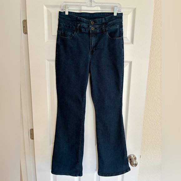 D. Jeans Bootcut Jeans Women's Size 10 Blue Stretch Denim - Picture 3 of 10